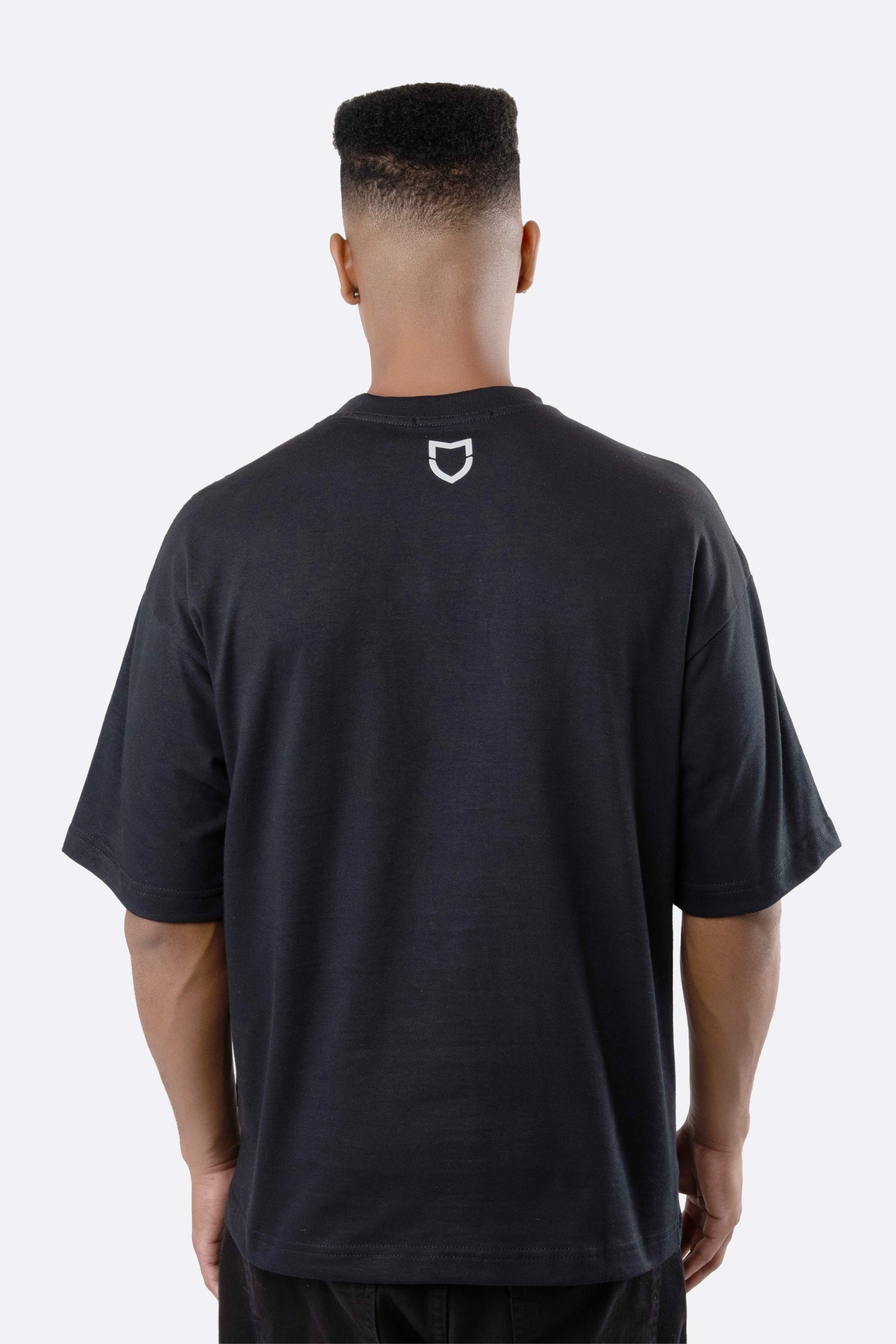 Camiseta Emive Oversized Colle Preto