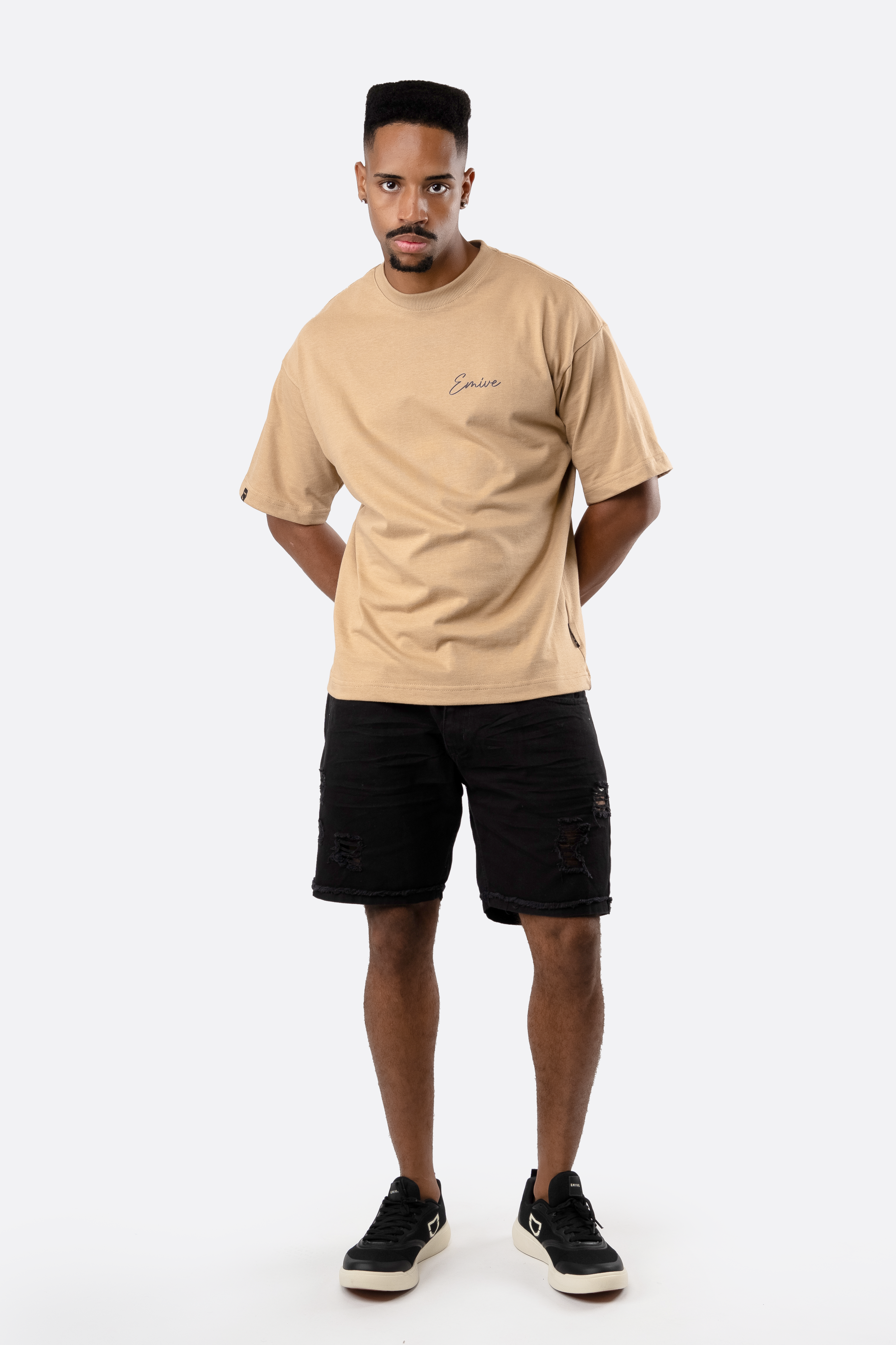 Camiseta Emive Oversized Jordan Bege
