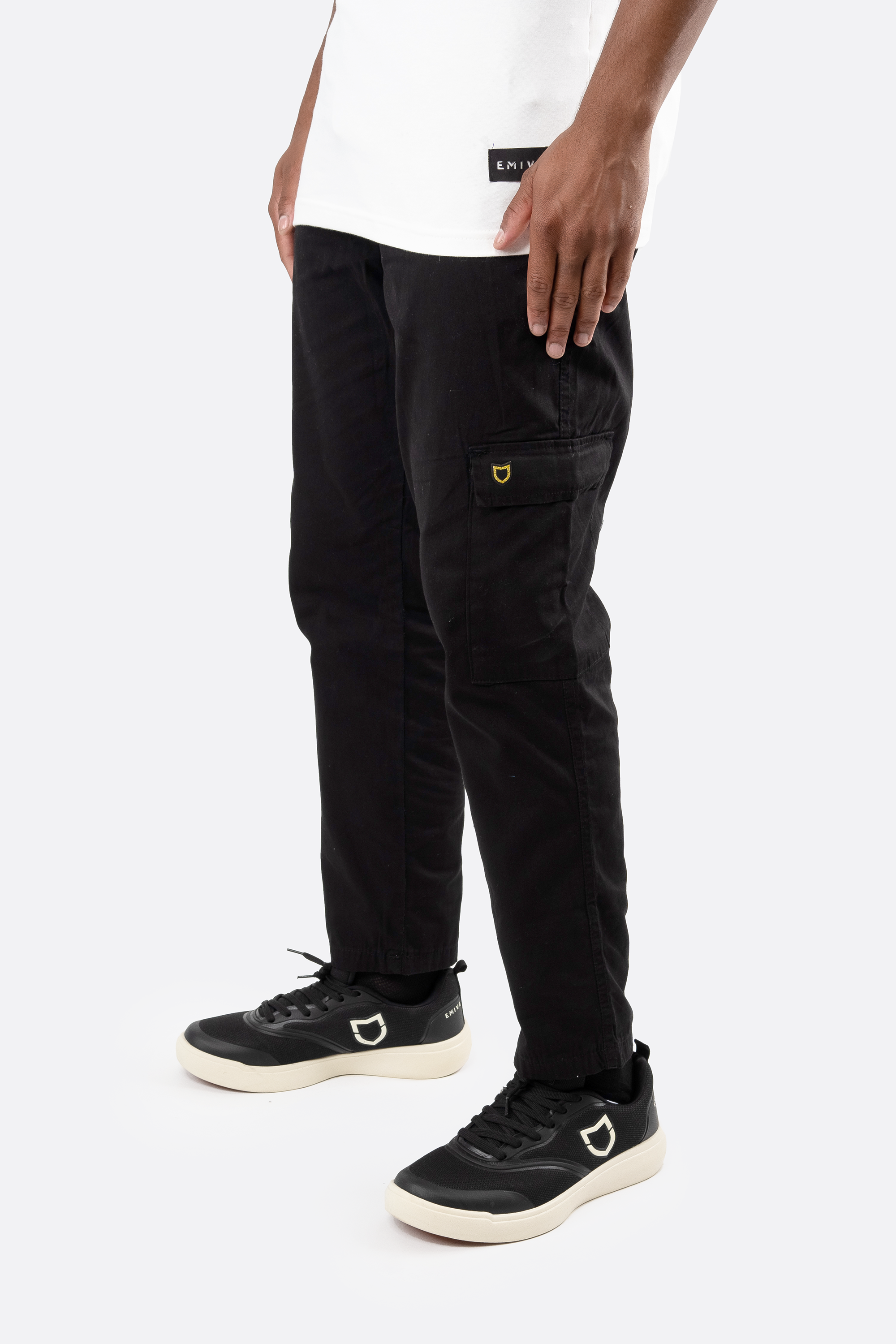 Calça Cargo Emive Basic Preto