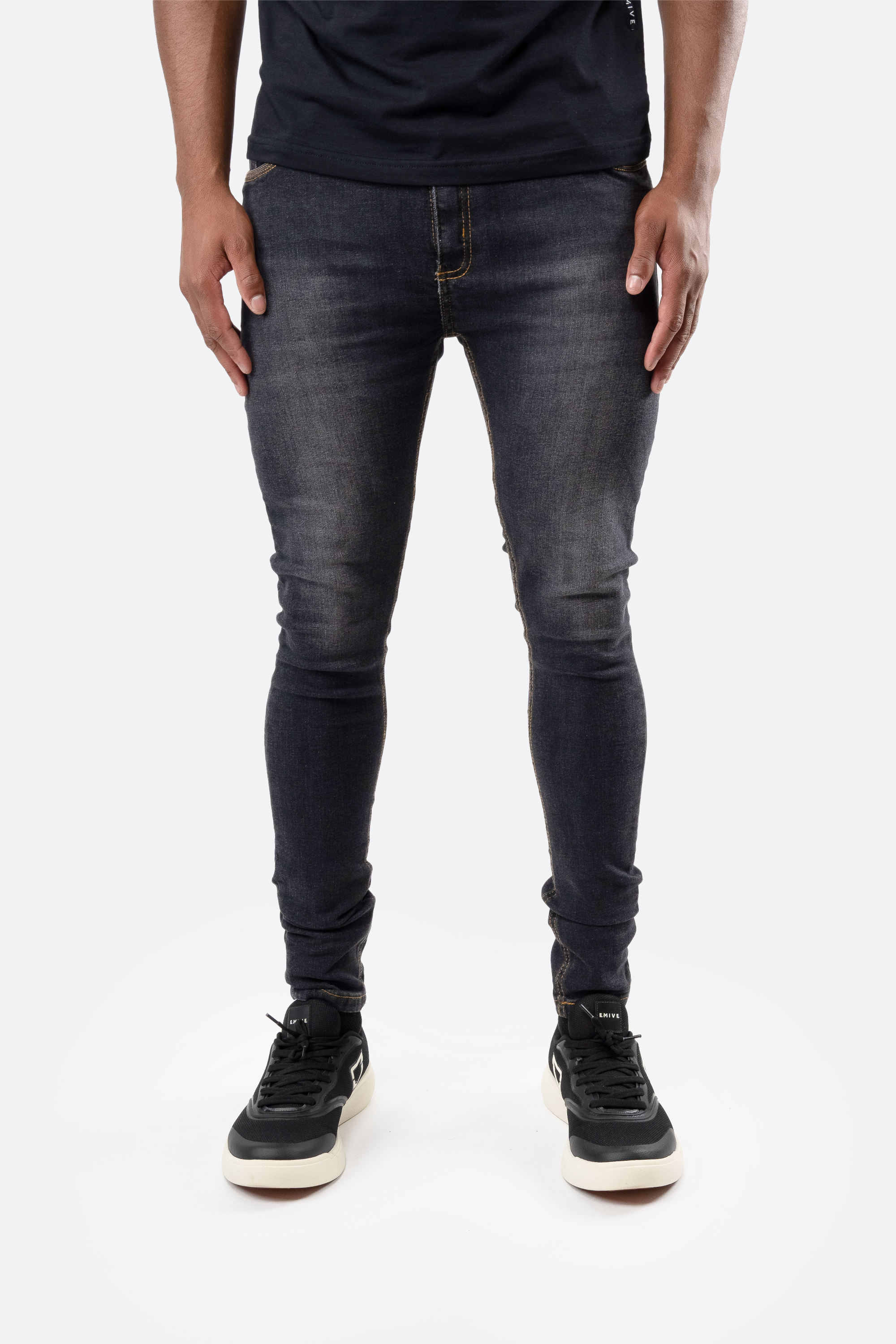Calça Jeans Emive Skinny Trademark Preto