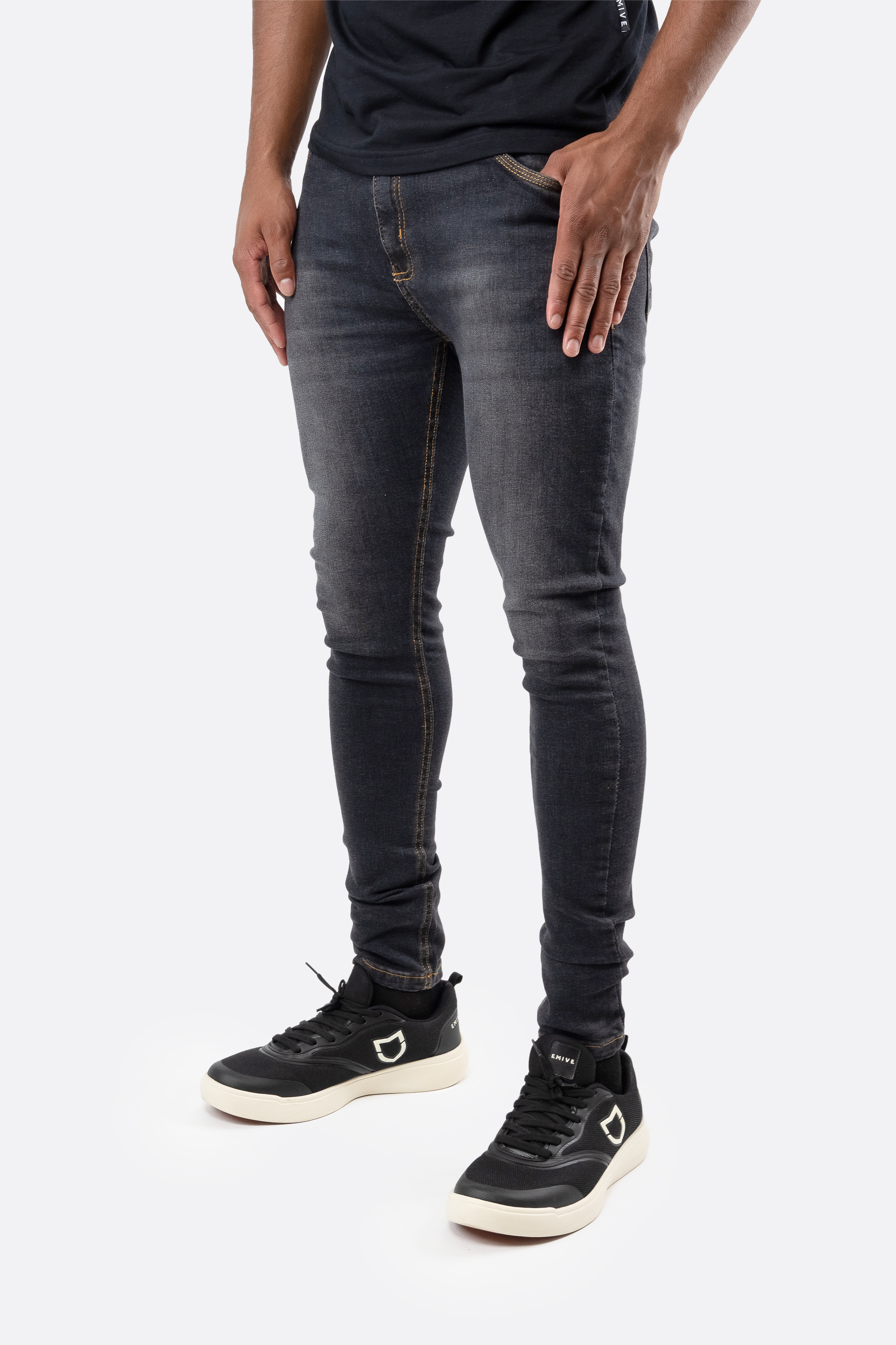 Calça Jeans Emive Skinny Trademark Preto