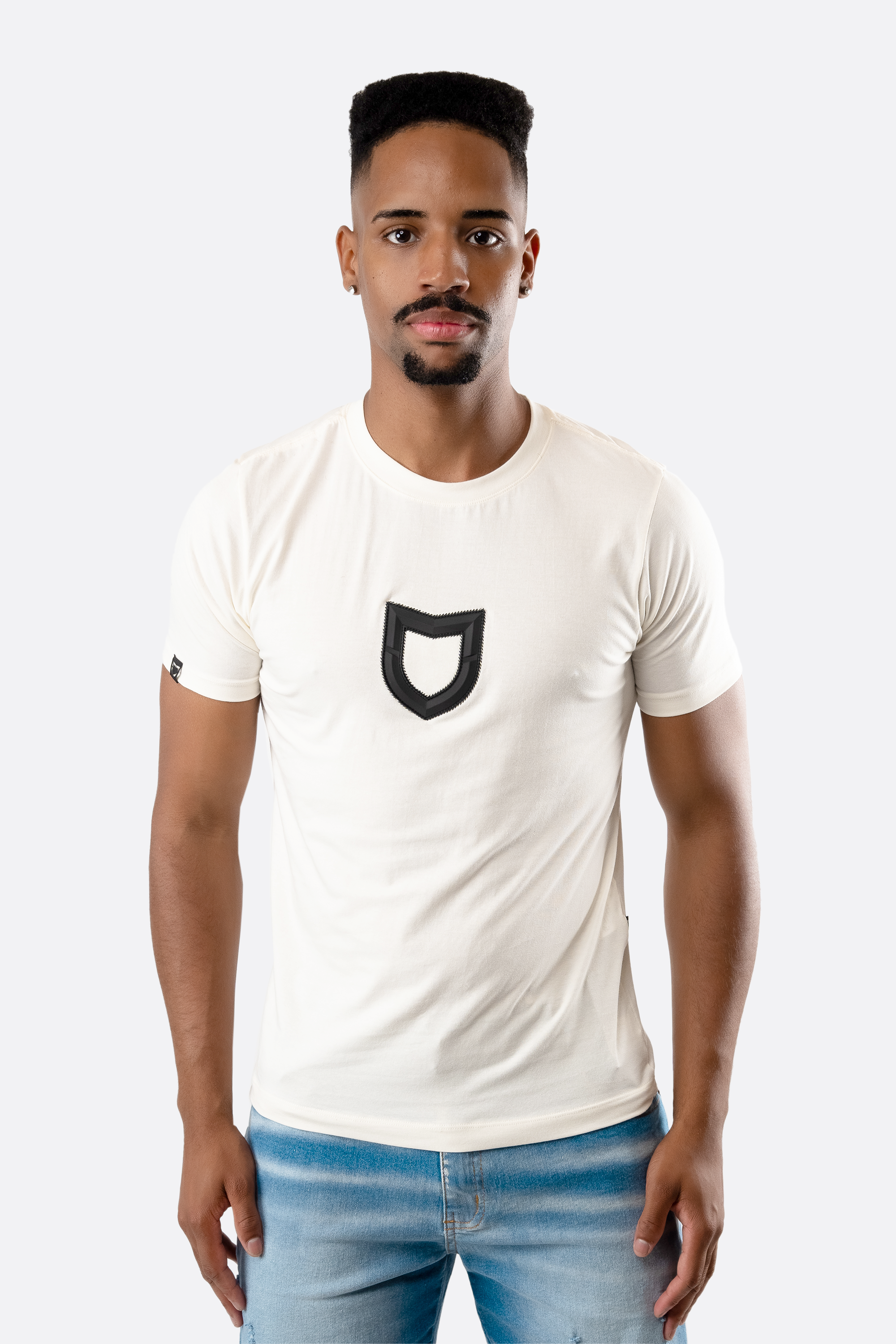 Camiseta Emive Regular Symbol Off White