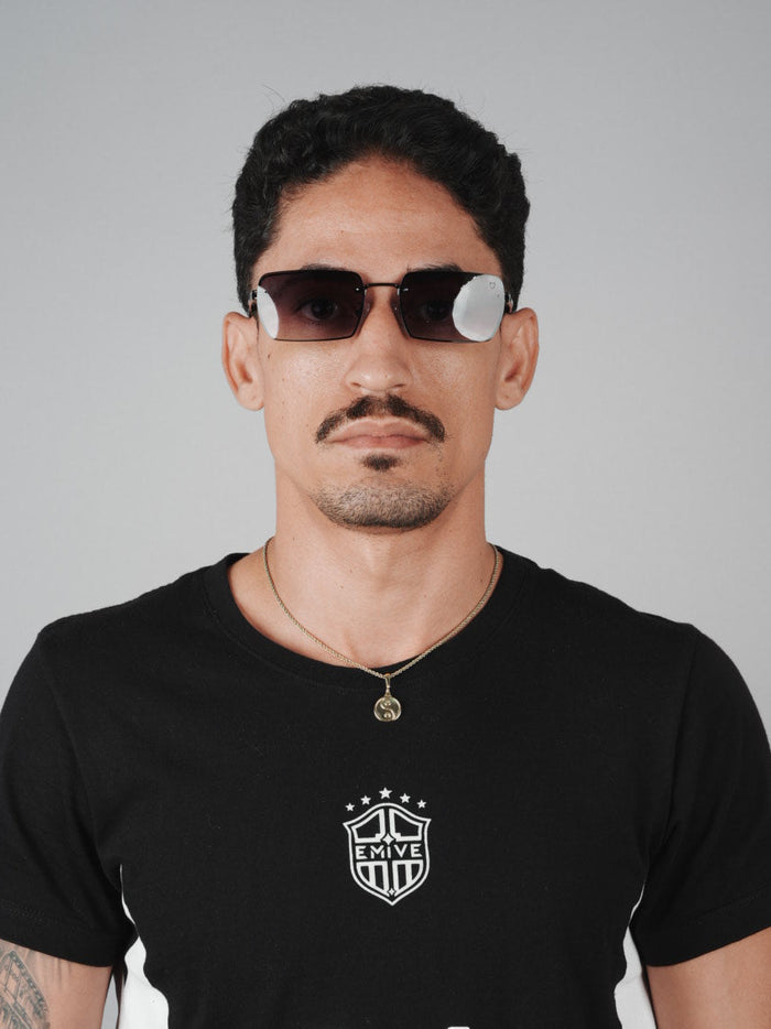 Óculos Escuro Emive Shark - Preto / Fumê - frente