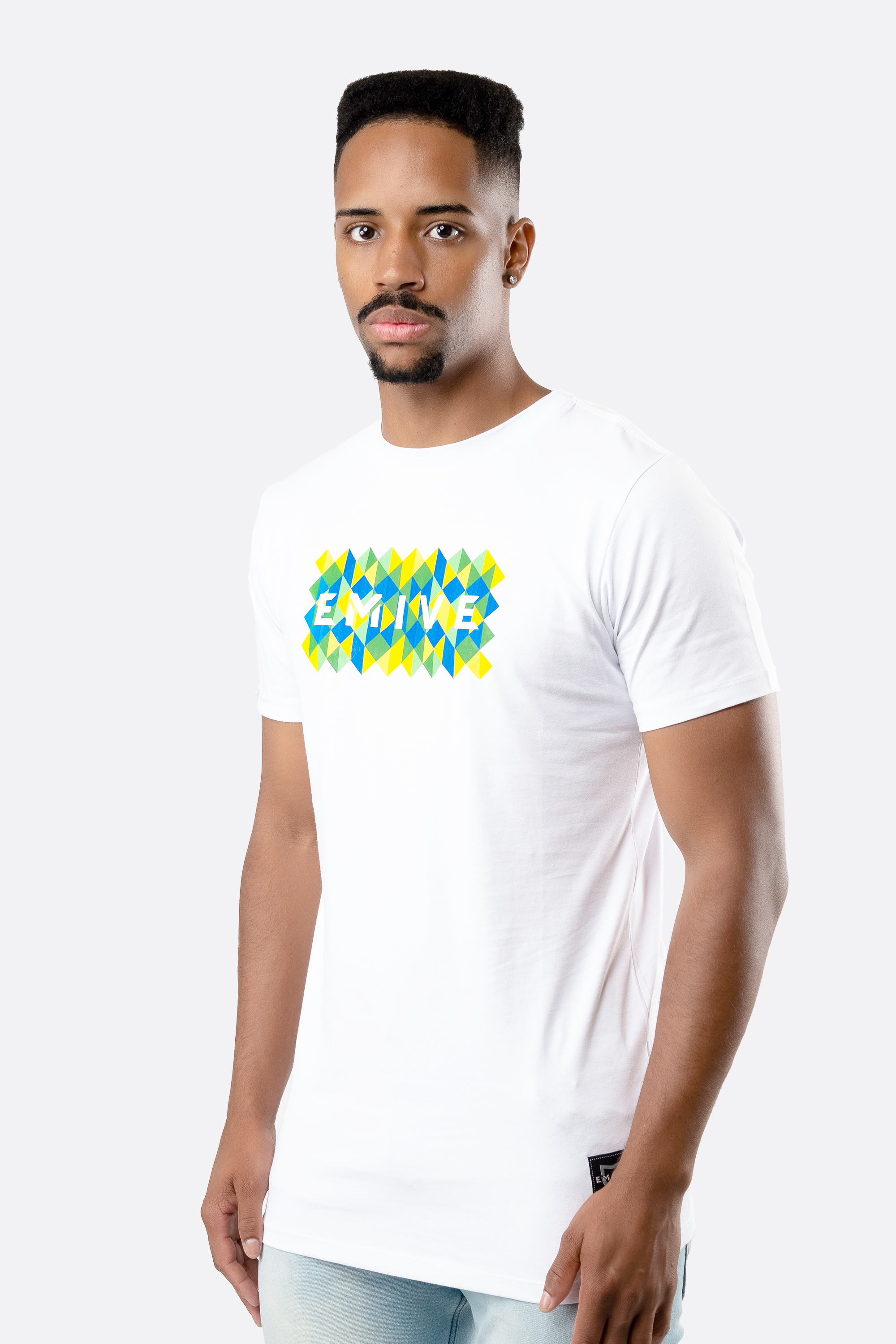 Camiseta Emive Long Brazil Branco