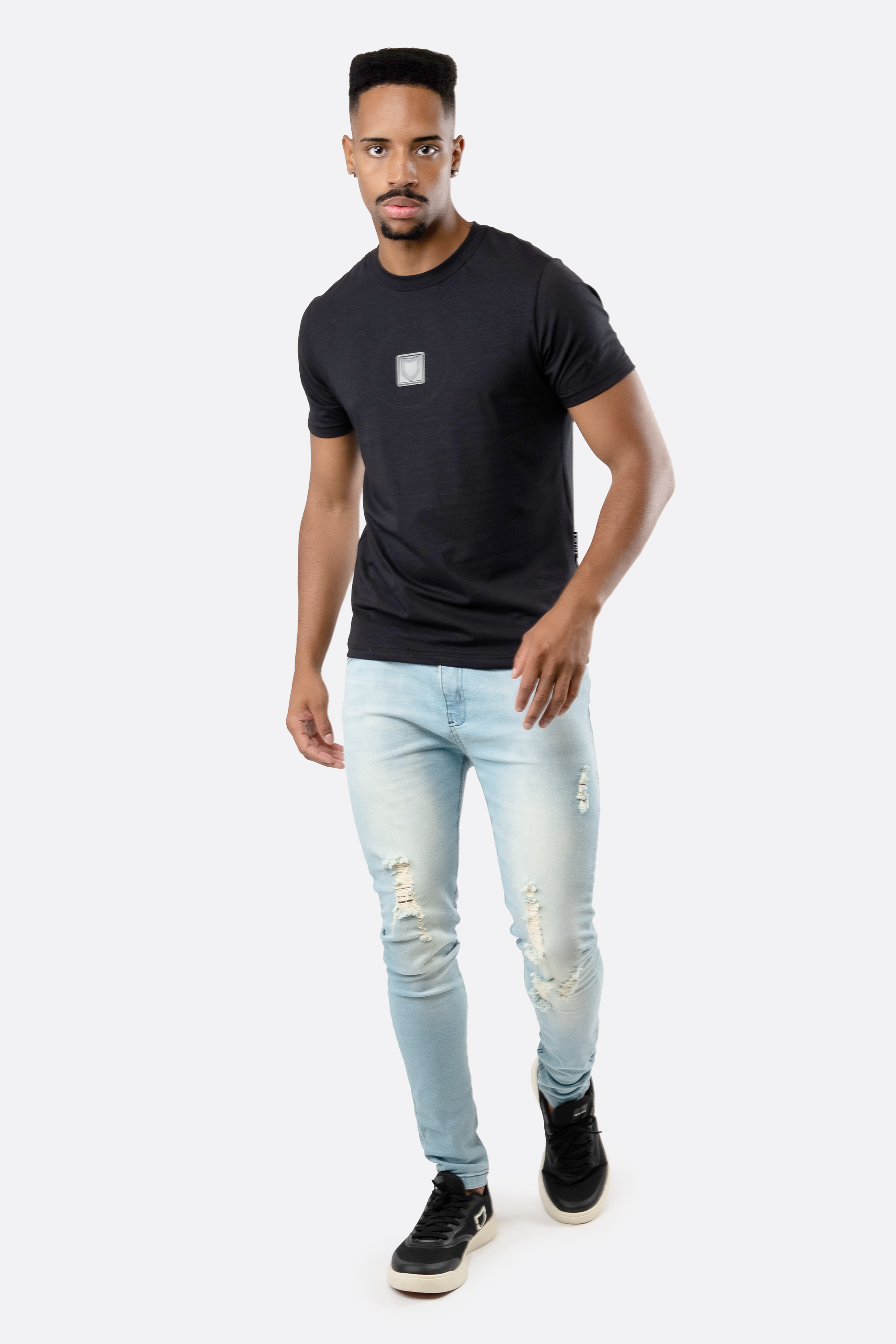 Camiseta Emive Regular Line Cube Preto