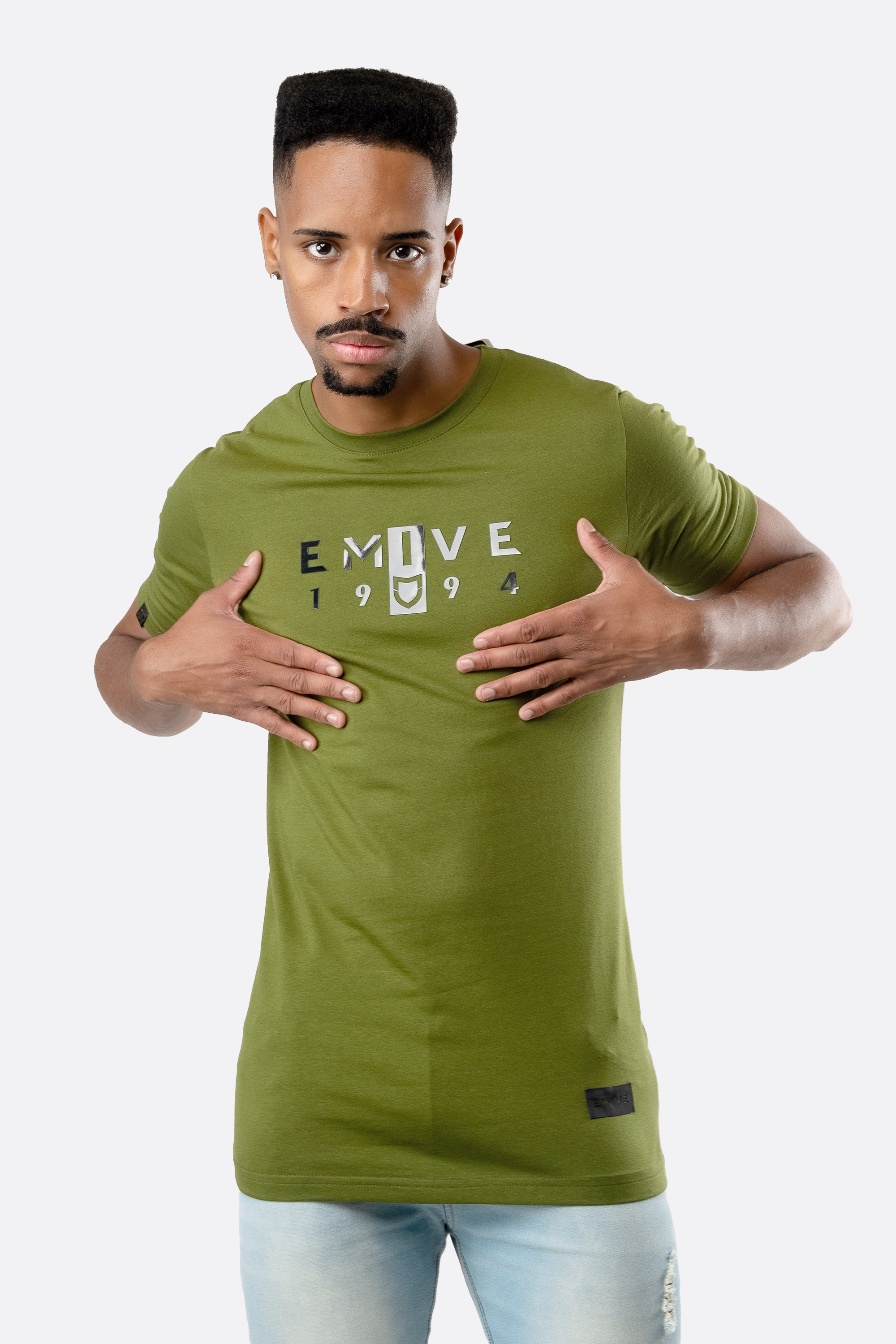 Camiseta Emive Long Retro Verde