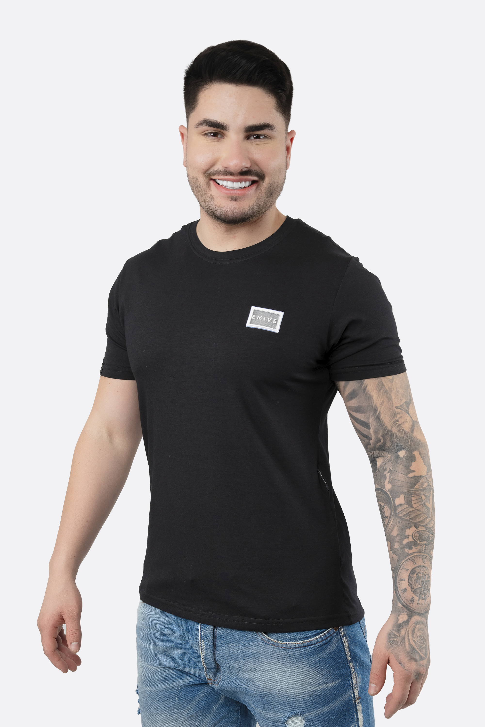 Camiseta Emive Regular Boxlogo Preto