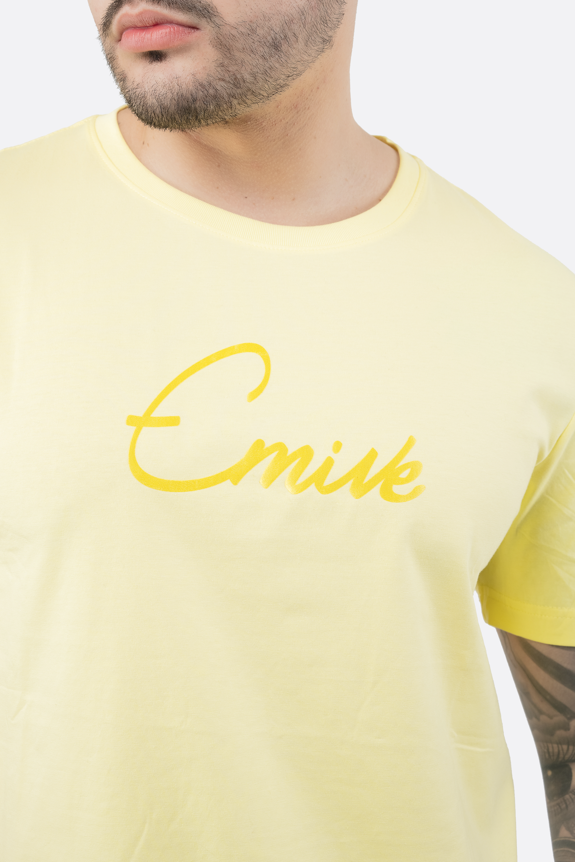 Camiseta Emive Regular Tom Amarelo