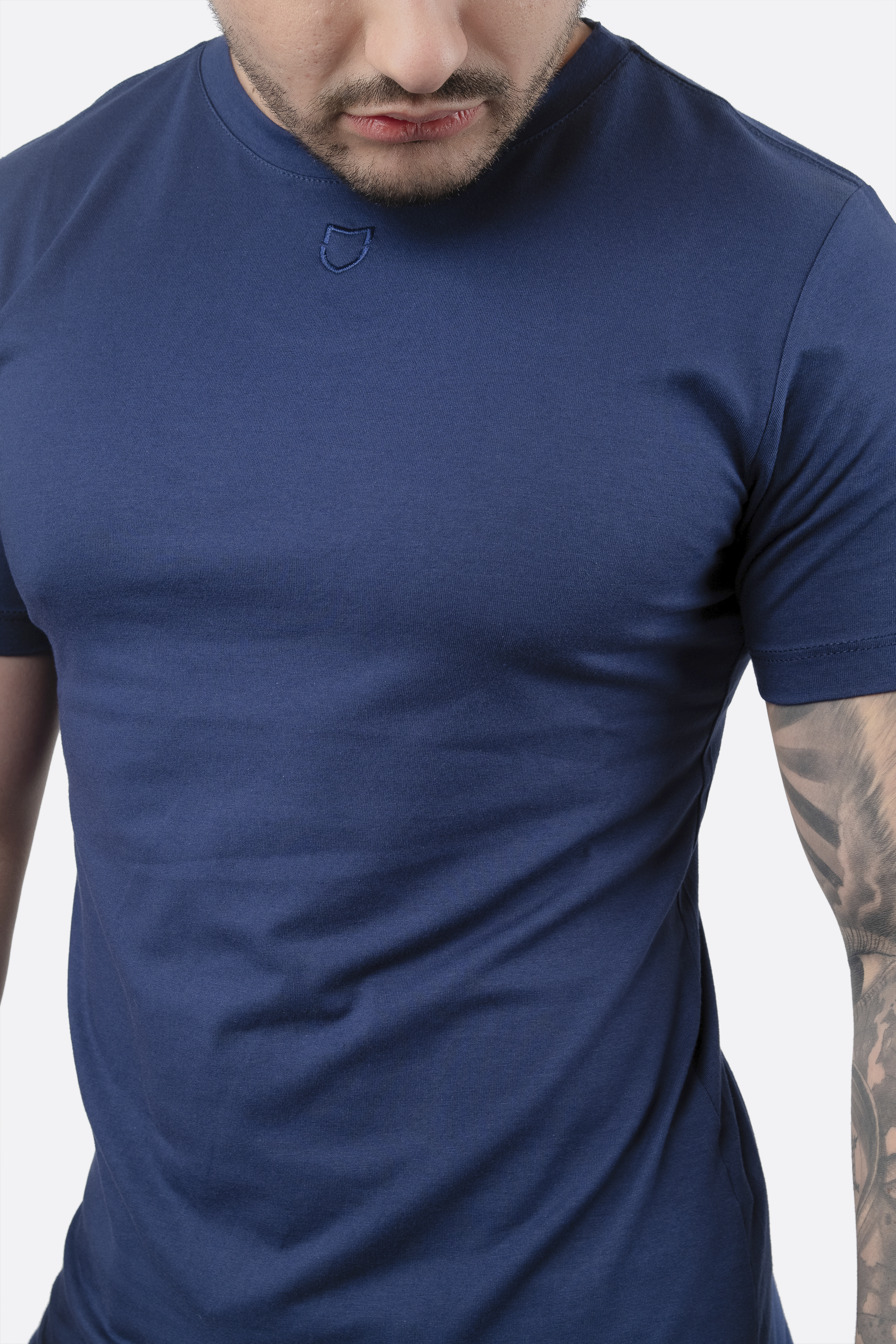 Camiseta Emive Long Basic Marinho