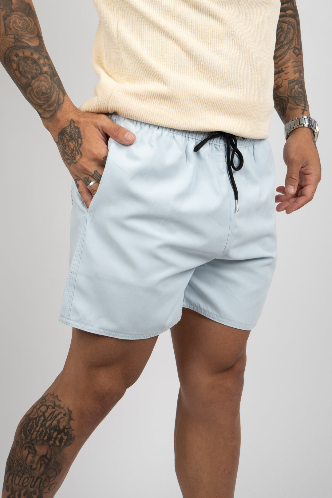 2 Shorts por R$200