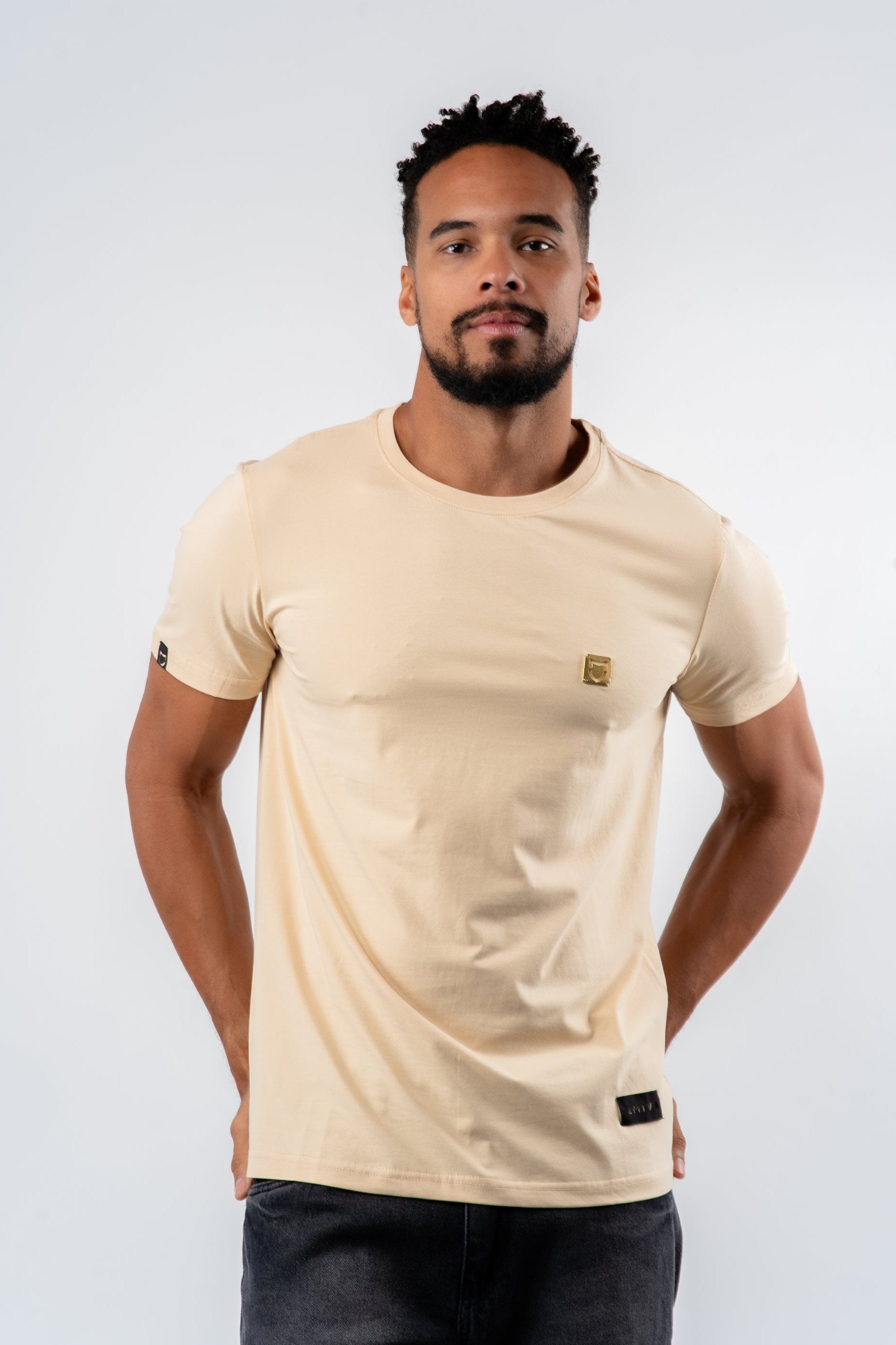 Camiseta Emive Regular Gold Bege