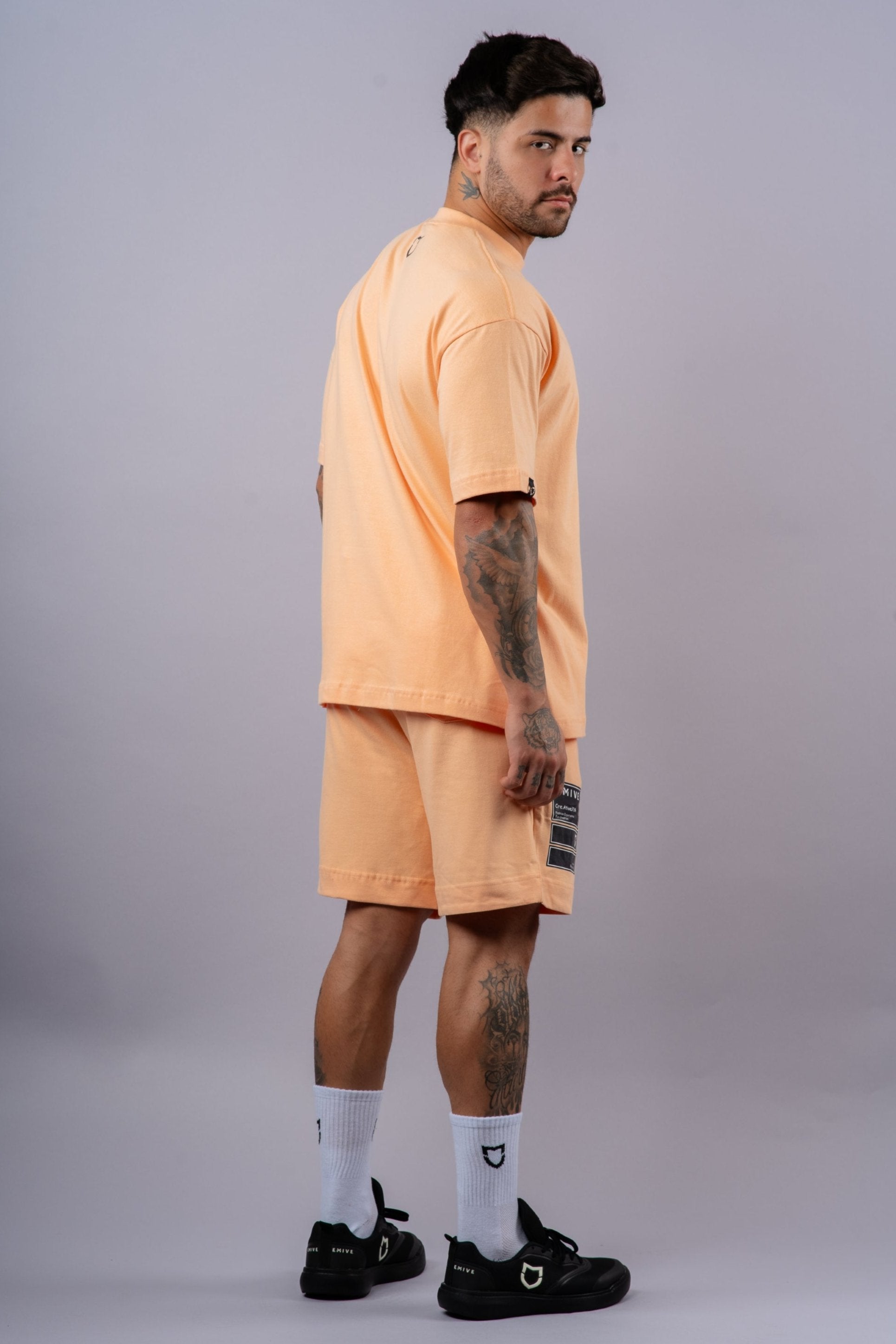 Camiseta Emive Oversized Creative Laranja*