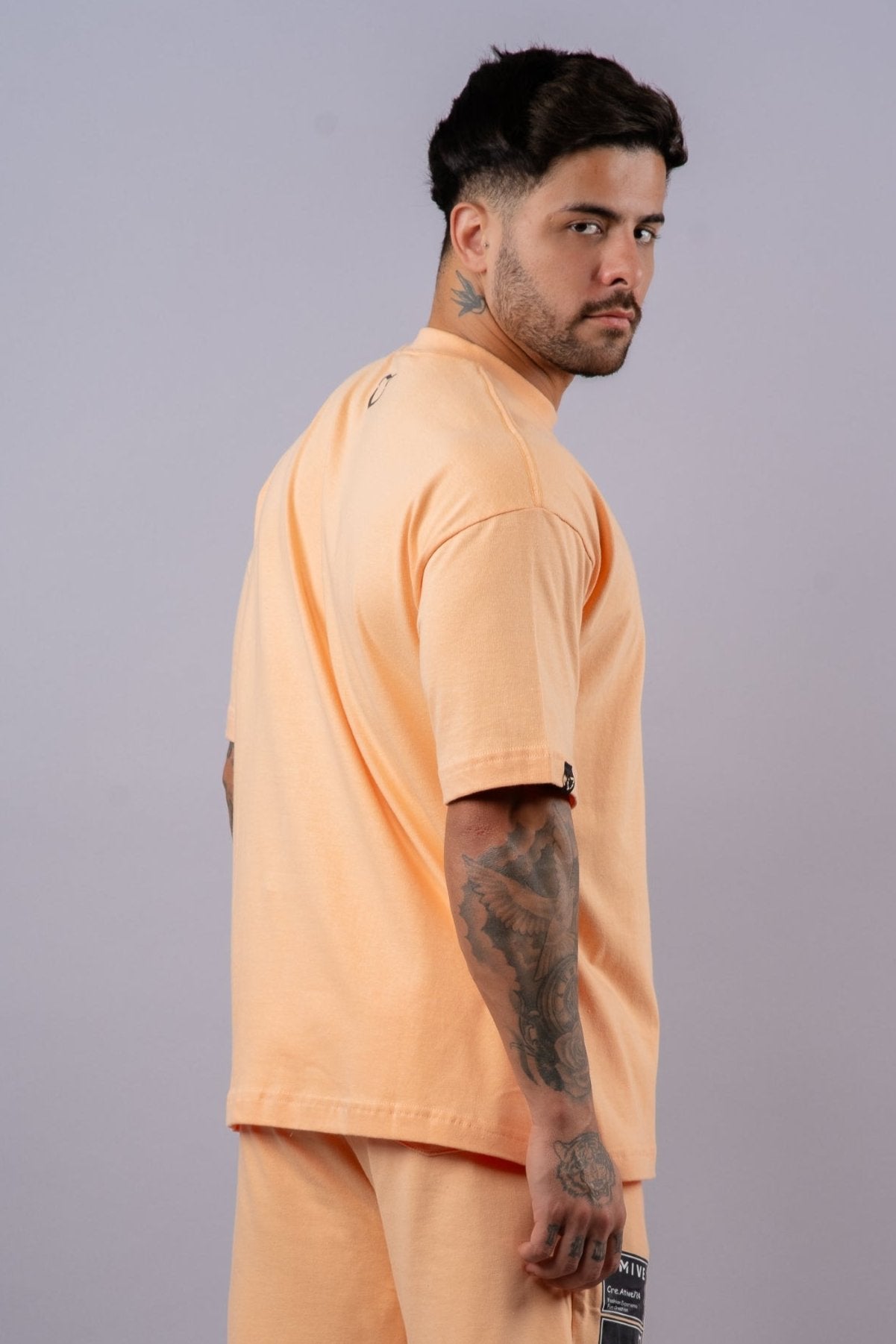 Camiseta Emive Oversized Creative Laranja*