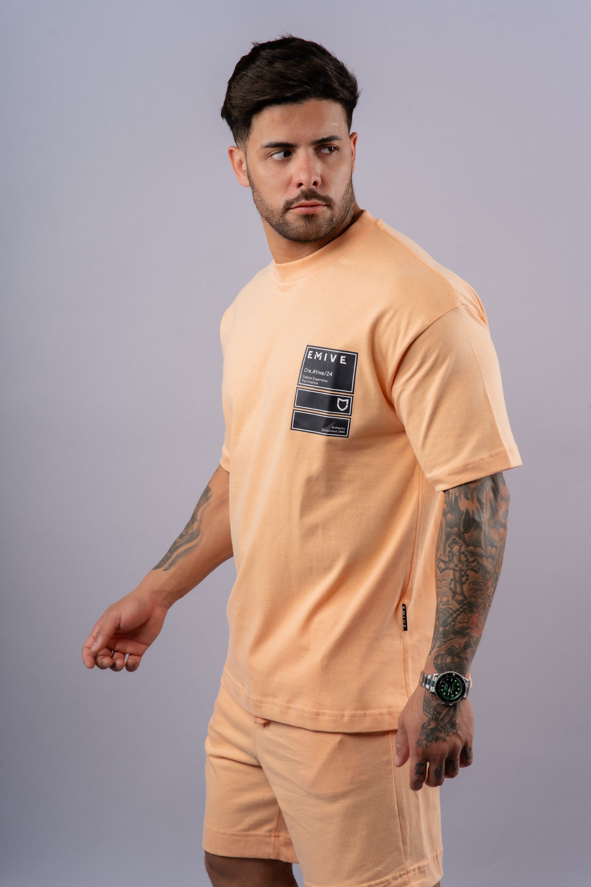 Camiseta Emive Oversized Creative Laranja*