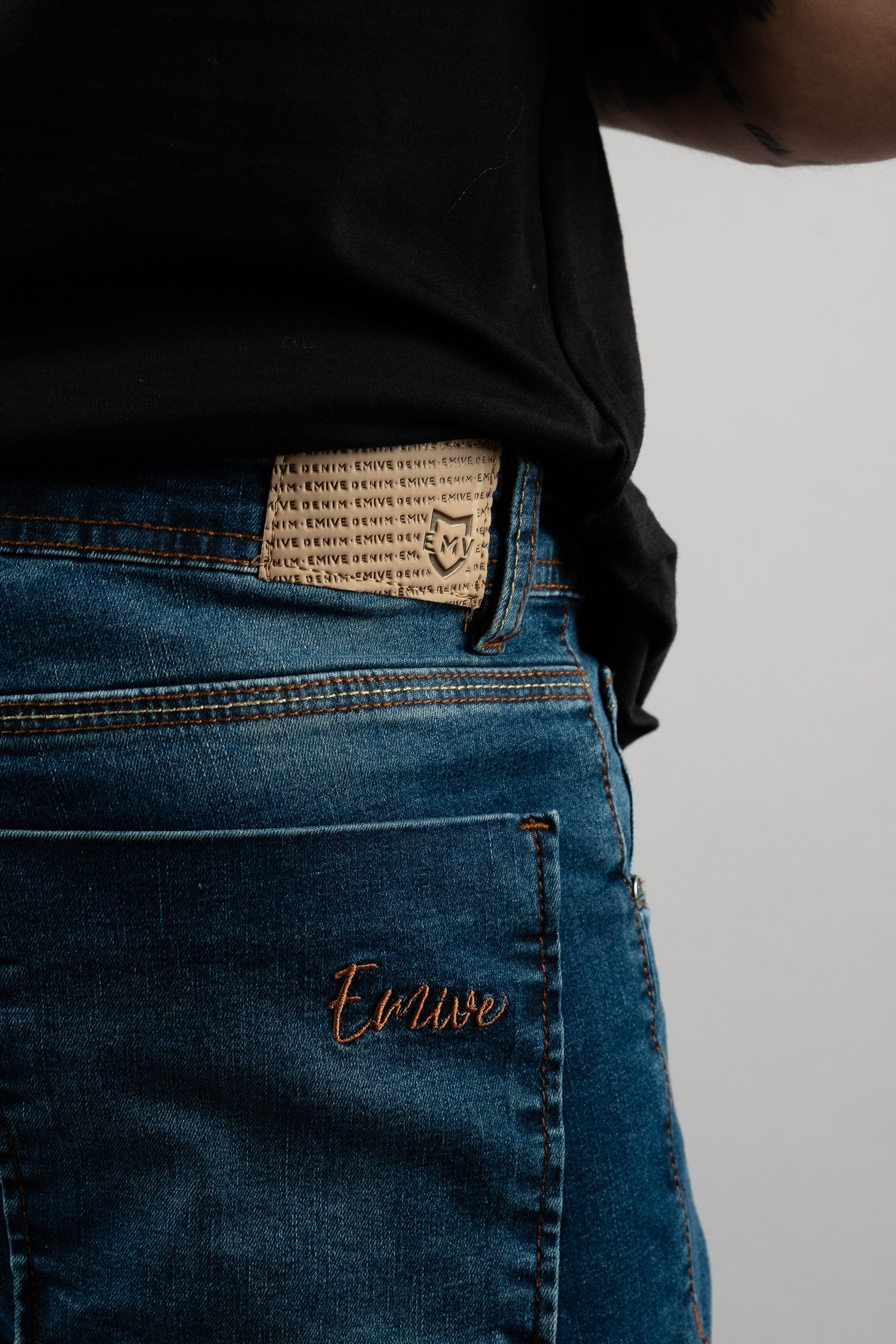 Calça Jeans Emive Slim RF Azul Escuro*