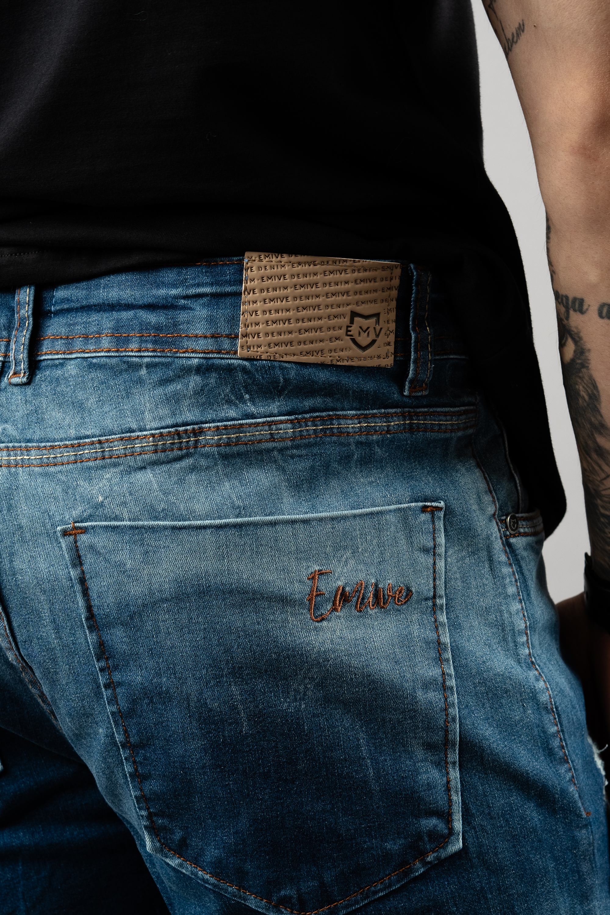 Calça Jeans Emive Skinny RF Estoned*