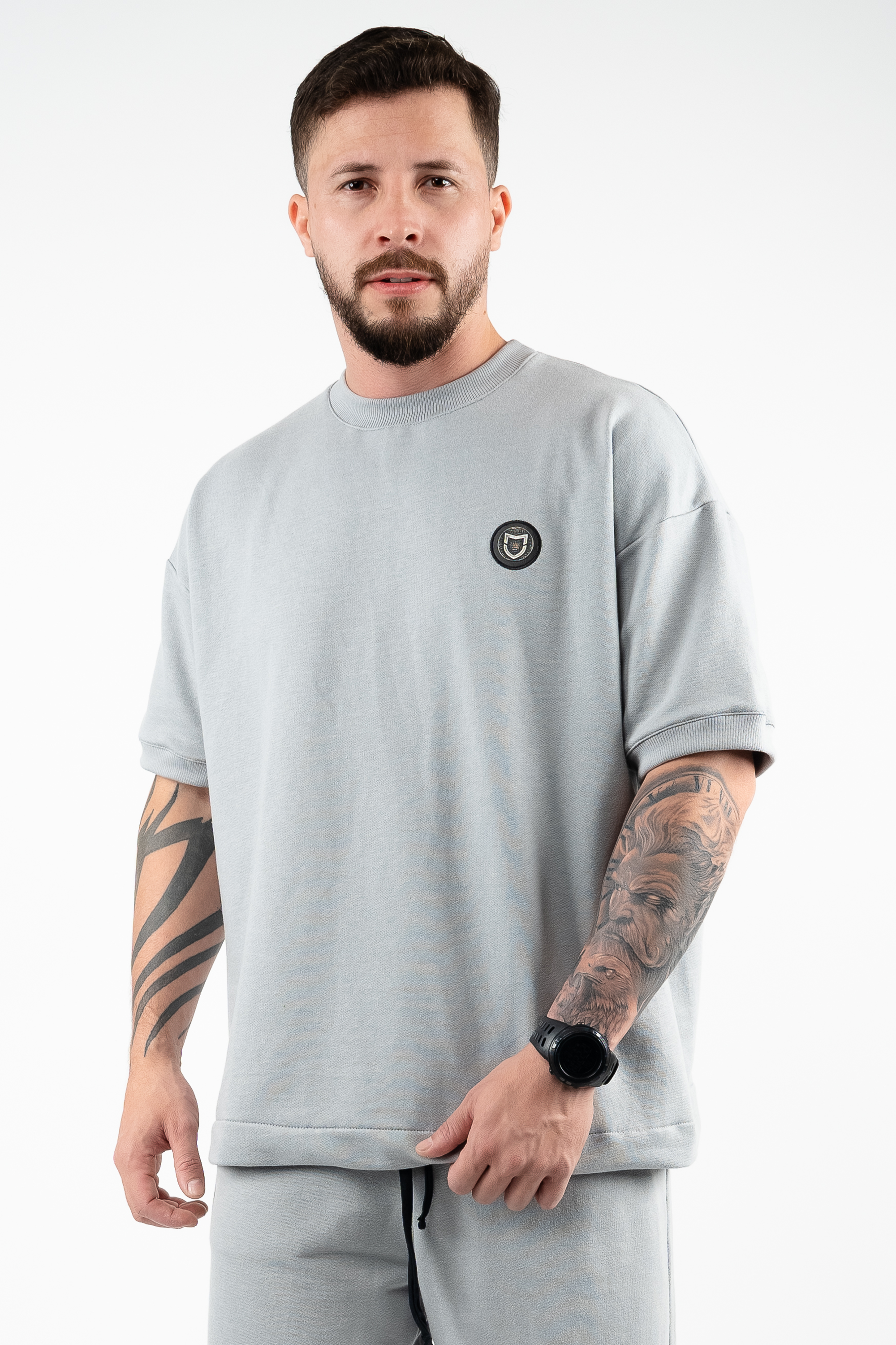 Camiseta Emive Oversized Prey Cinza