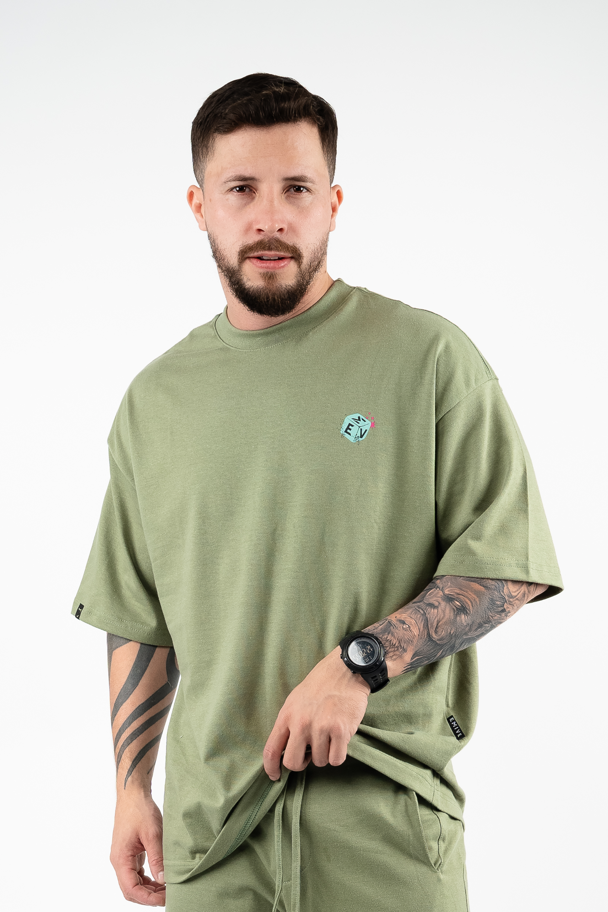 Camiseta Emive Oversized Play Verde