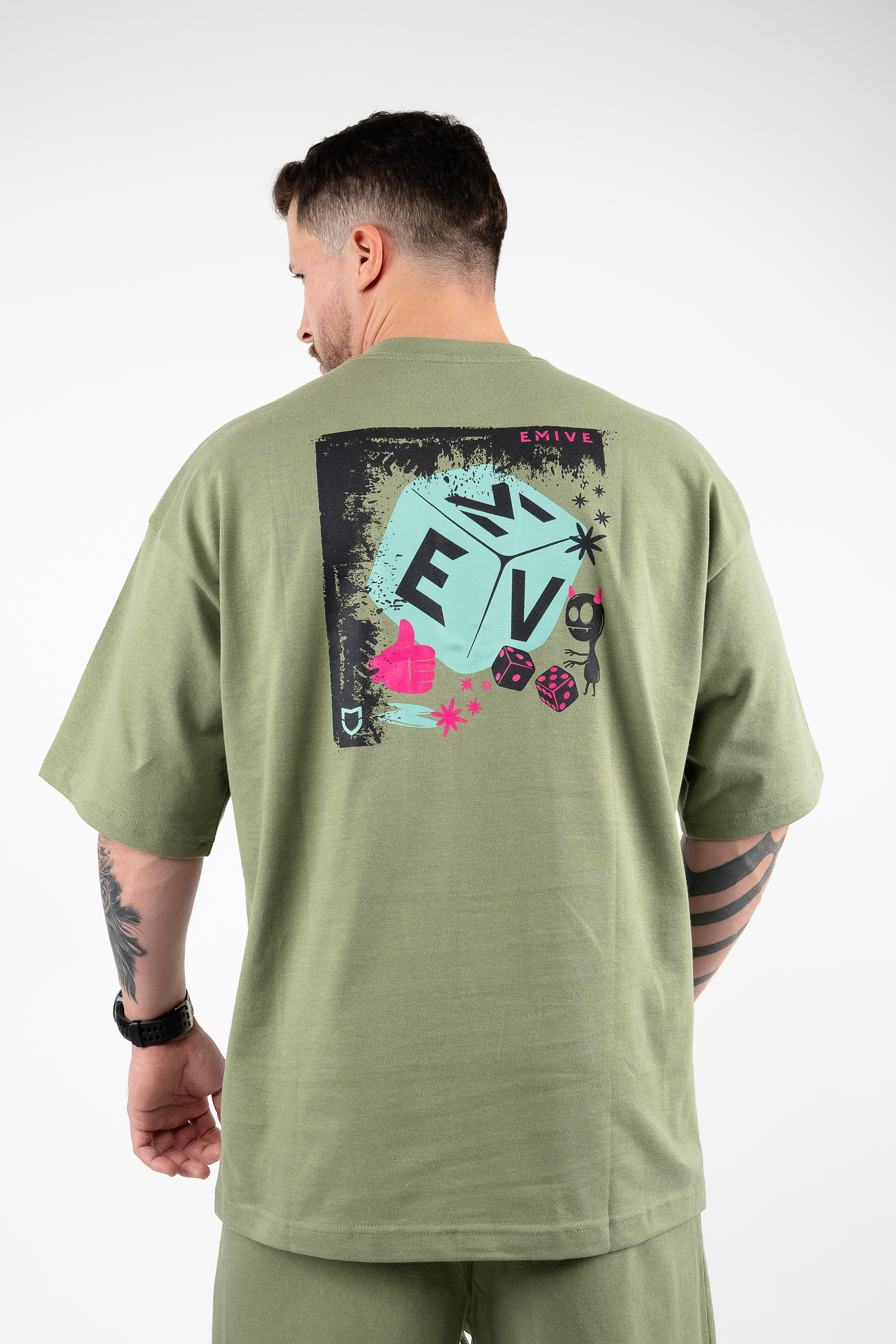 Camiseta Emive Oversized Play Verde