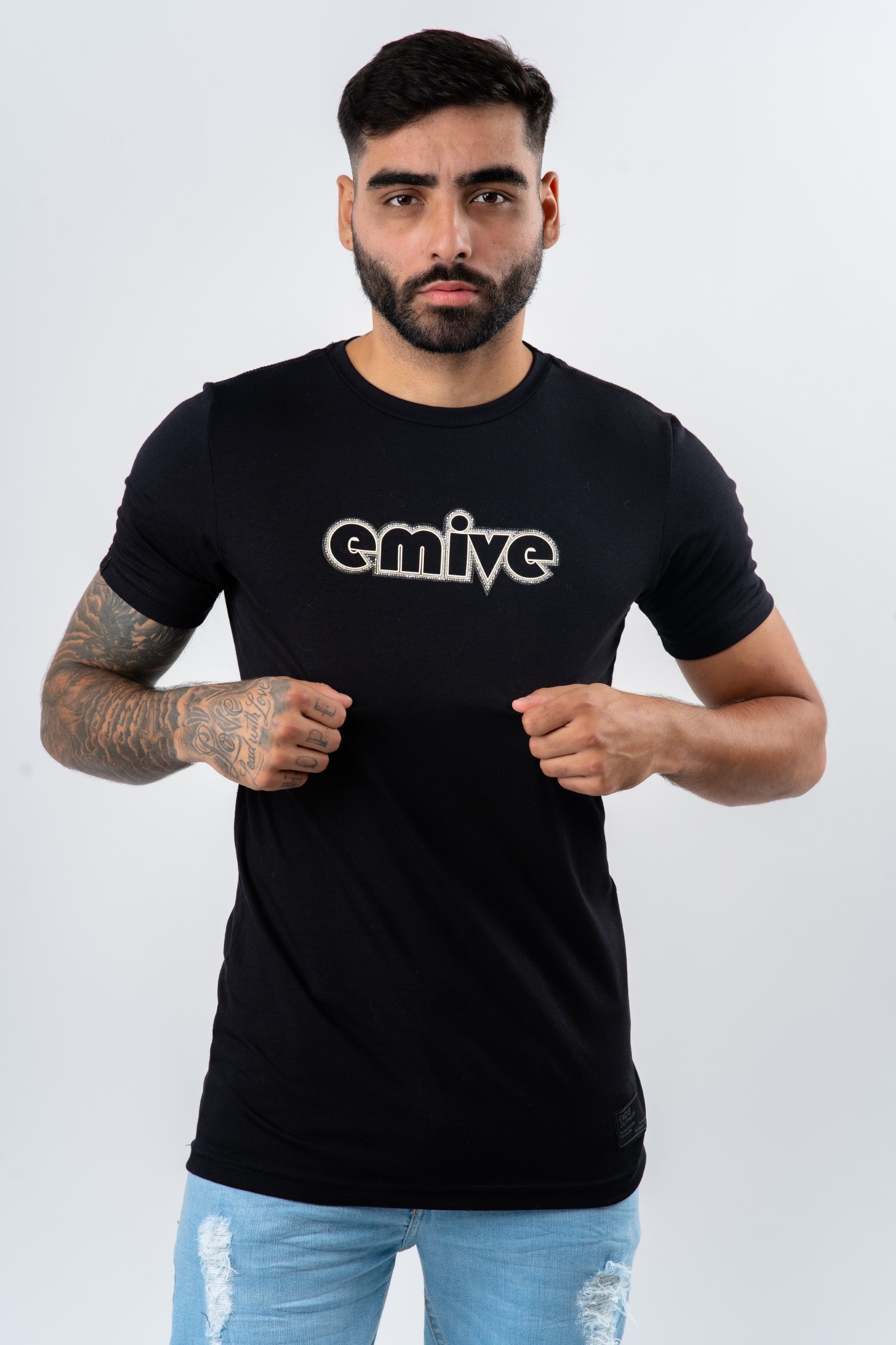 Camiseta Emive Long College Preto