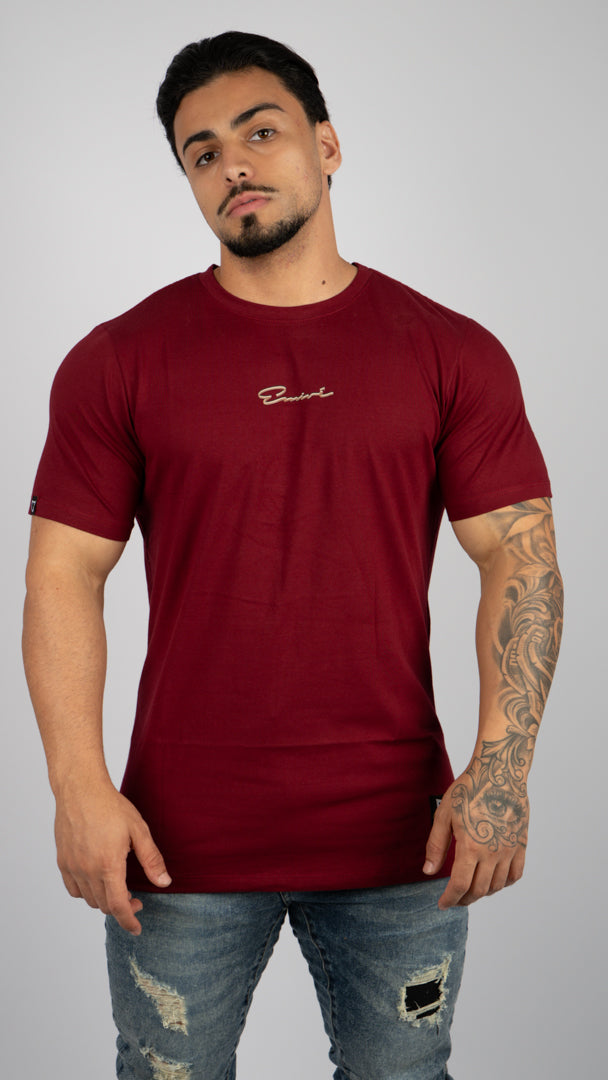 4 CAMISETAS POR R$200,00