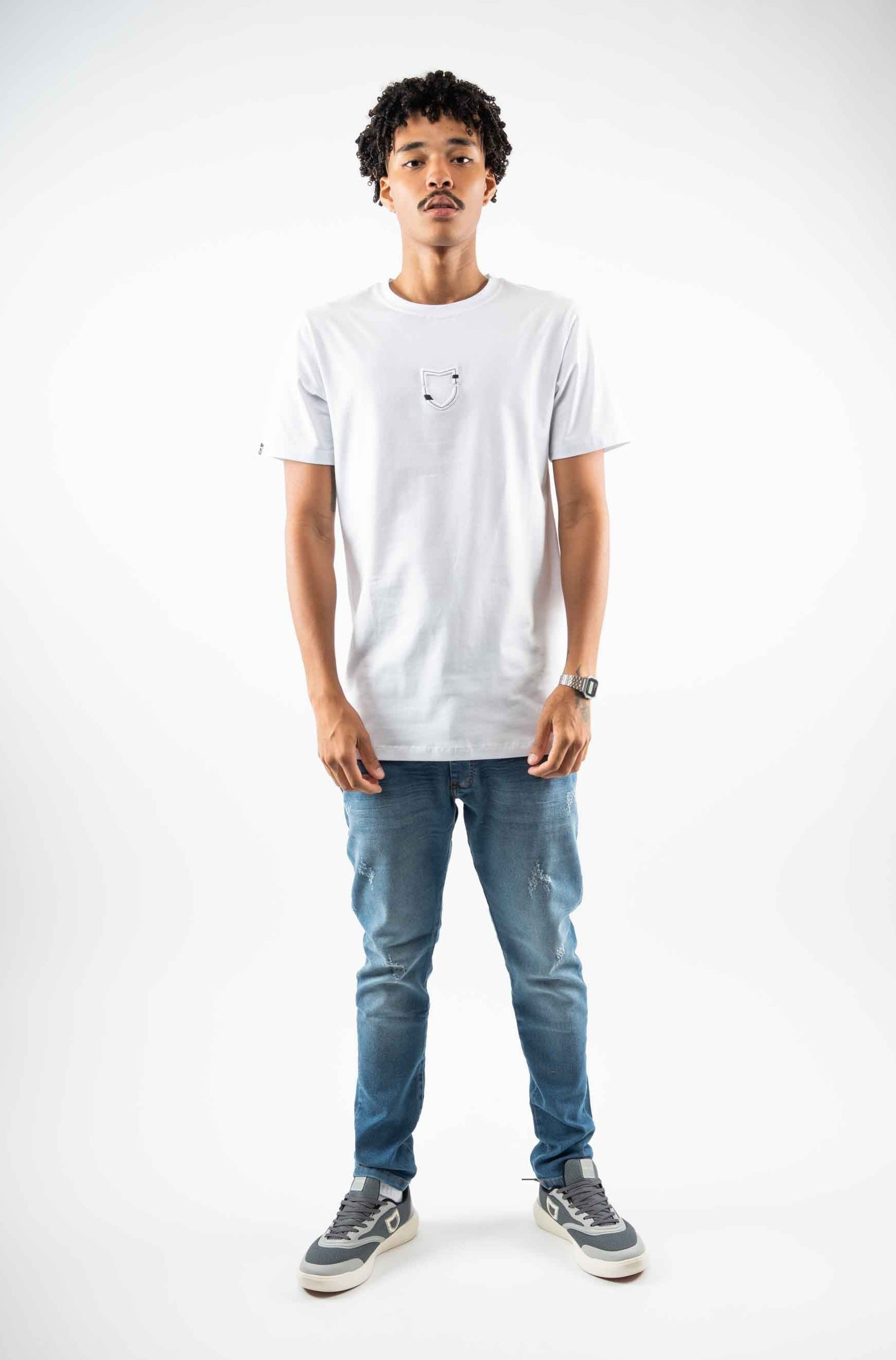 Camiseta Emive Long Pesblack Branco