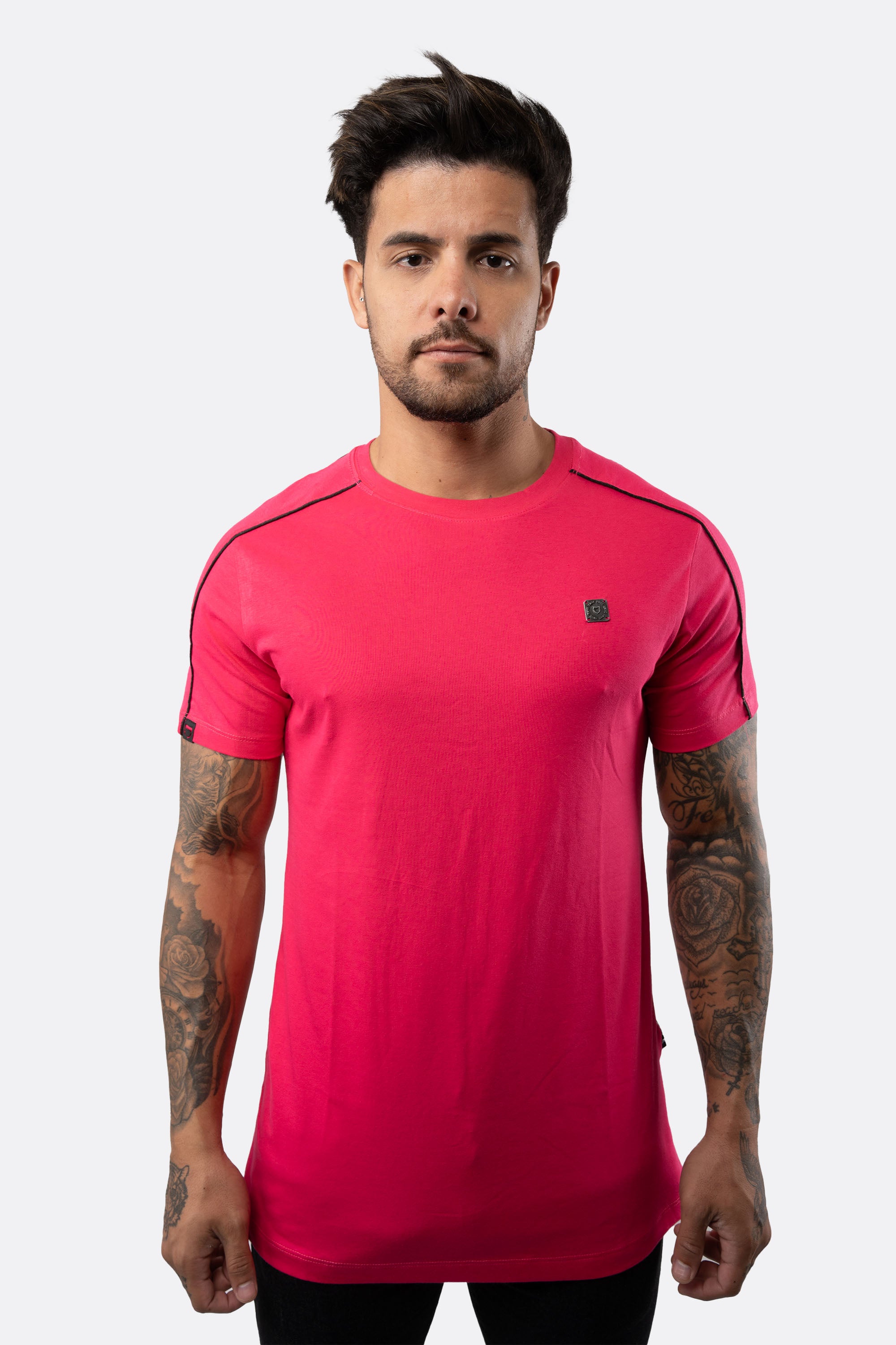 Camiseta Emive Long Emblem Rosa