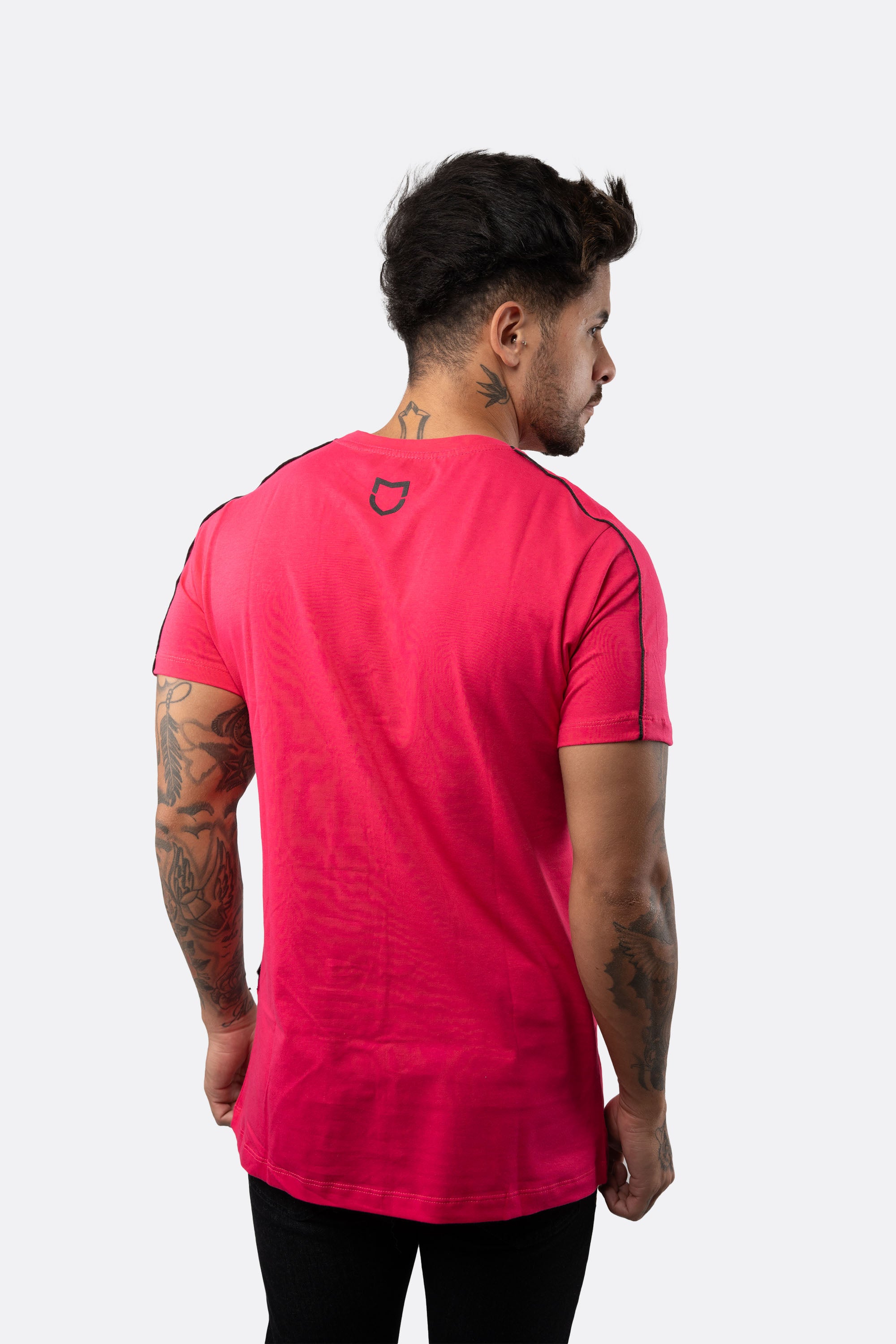 Camiseta Emive Long Emblem Rosa