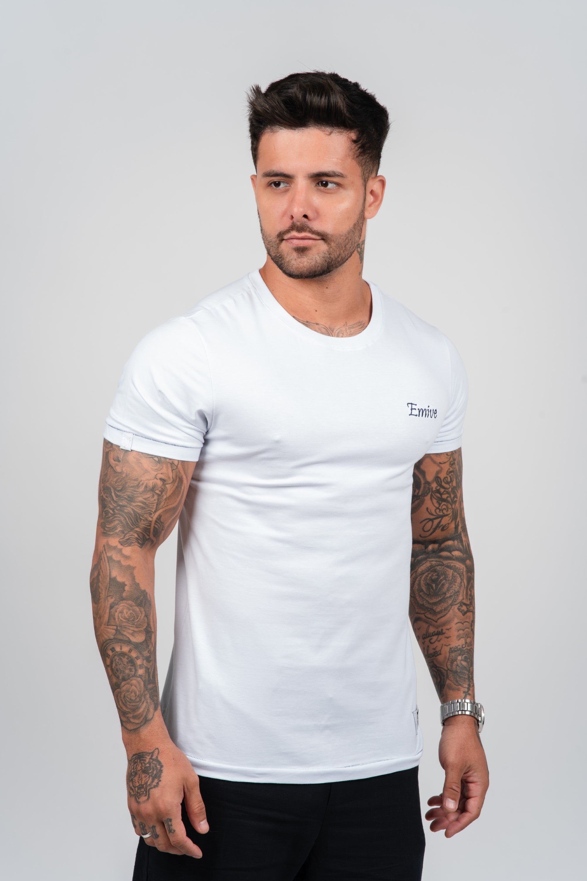 Camiseta Emive Semi Long Santorini Branco