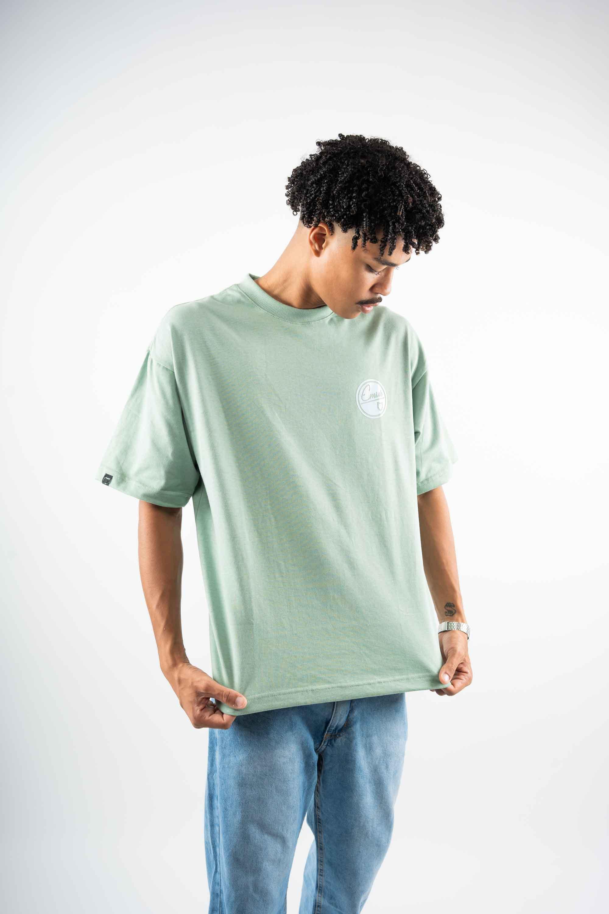 Camiseta Emive Oversized Logo Verde - Emive Oficial